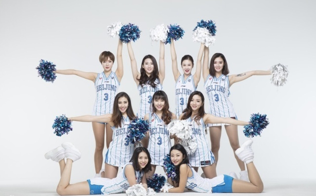 马丁内斯 马丁内斯