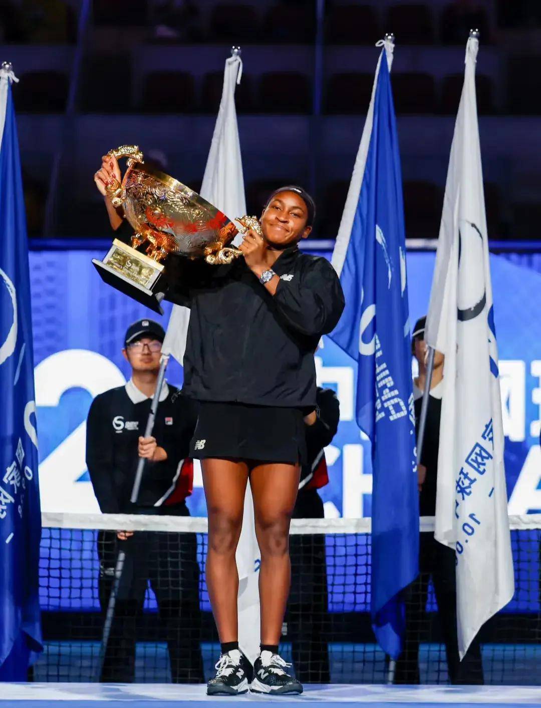 通过顽强拼 通过顽强拼