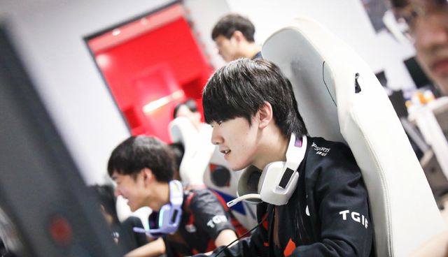 加正式跑酷 加正式跑酷